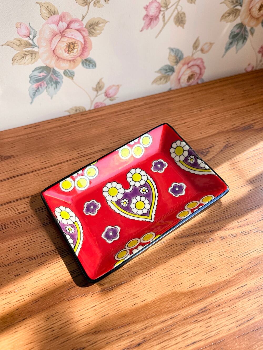 Creative Co-Op Red Heart Floral Ceramic Trinket Dish Tray Folk Art Retro